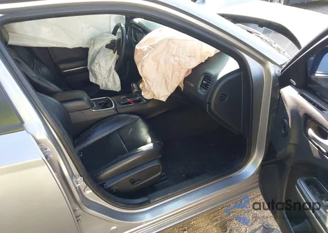 2018 Dodge Charger R/T Rwd z USA, uszkodzony, nr VIN 2C3CDXCT3JH209864